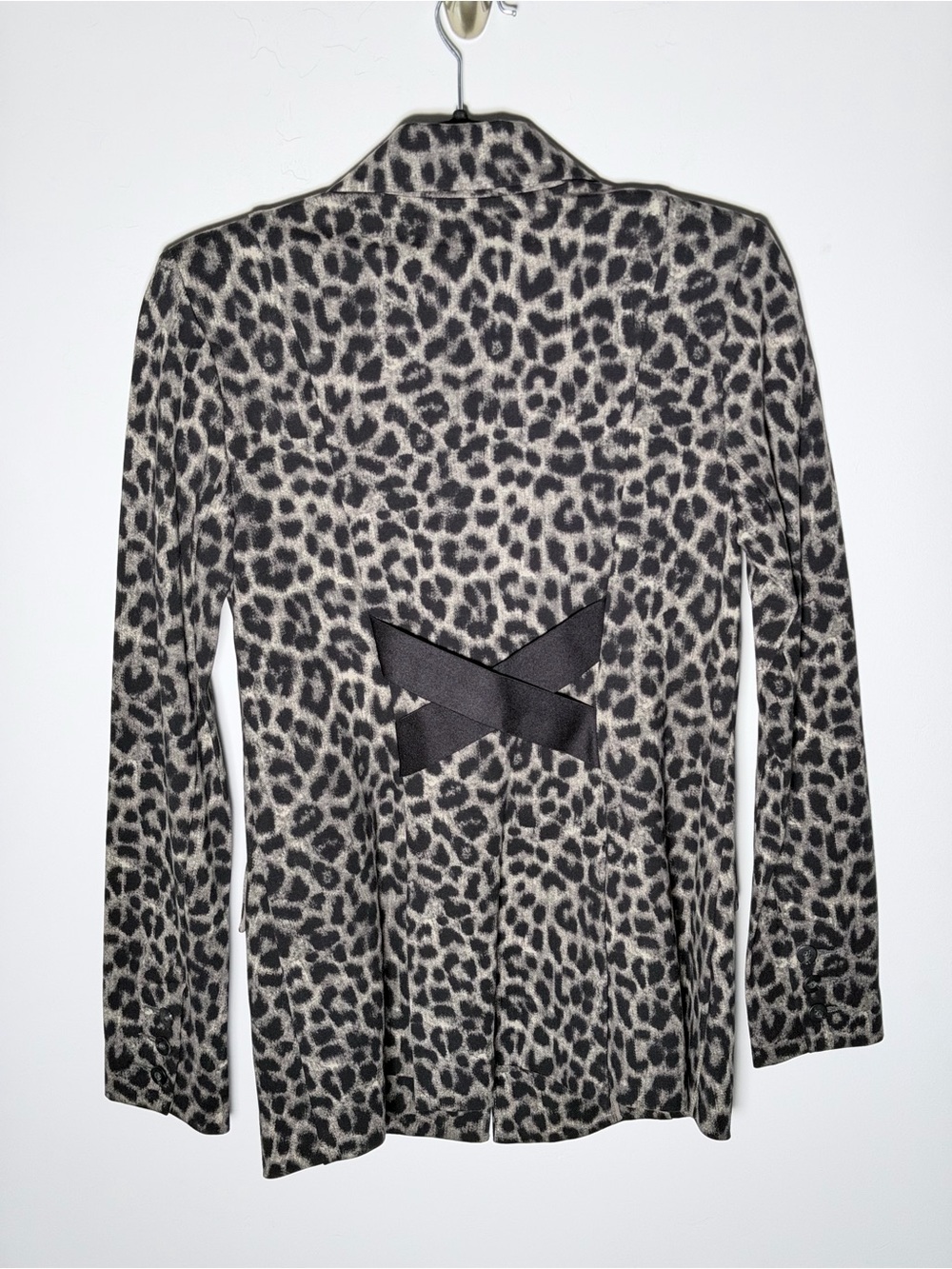 CAbi Leopard Print Blazer Jacket in Black and Tan Sz 2 - Picture 11 of 15